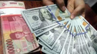 mata uang rupiah dan dolar