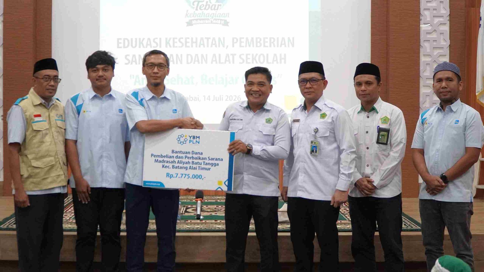 Bantuan Pendidikan YBM PLN untuk MA Batu Tangga