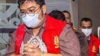 SEKRETARIS KPU KOTIM TERSANGKA KORUPSI sekretaris kpu kotim tersangka korupsi