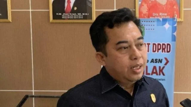ketua dprd kotim rimbun